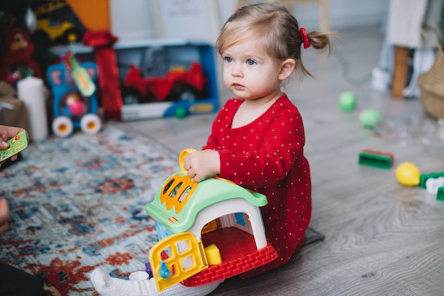Play and creative therapy sessions for children to express their emotions