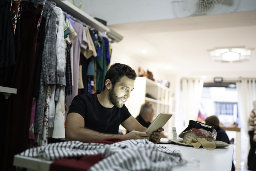 eBay Volunteers  - Warminster - Hours to Suit!/Fulfilment Volunteers - Mons and Weds mornings