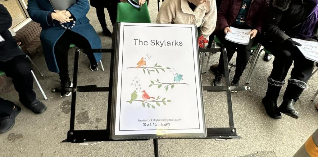 Christmas Carol Sing-a-long With The Skylarks