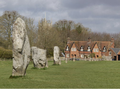 Floral Arranger Volunteer - National Trust Avebury